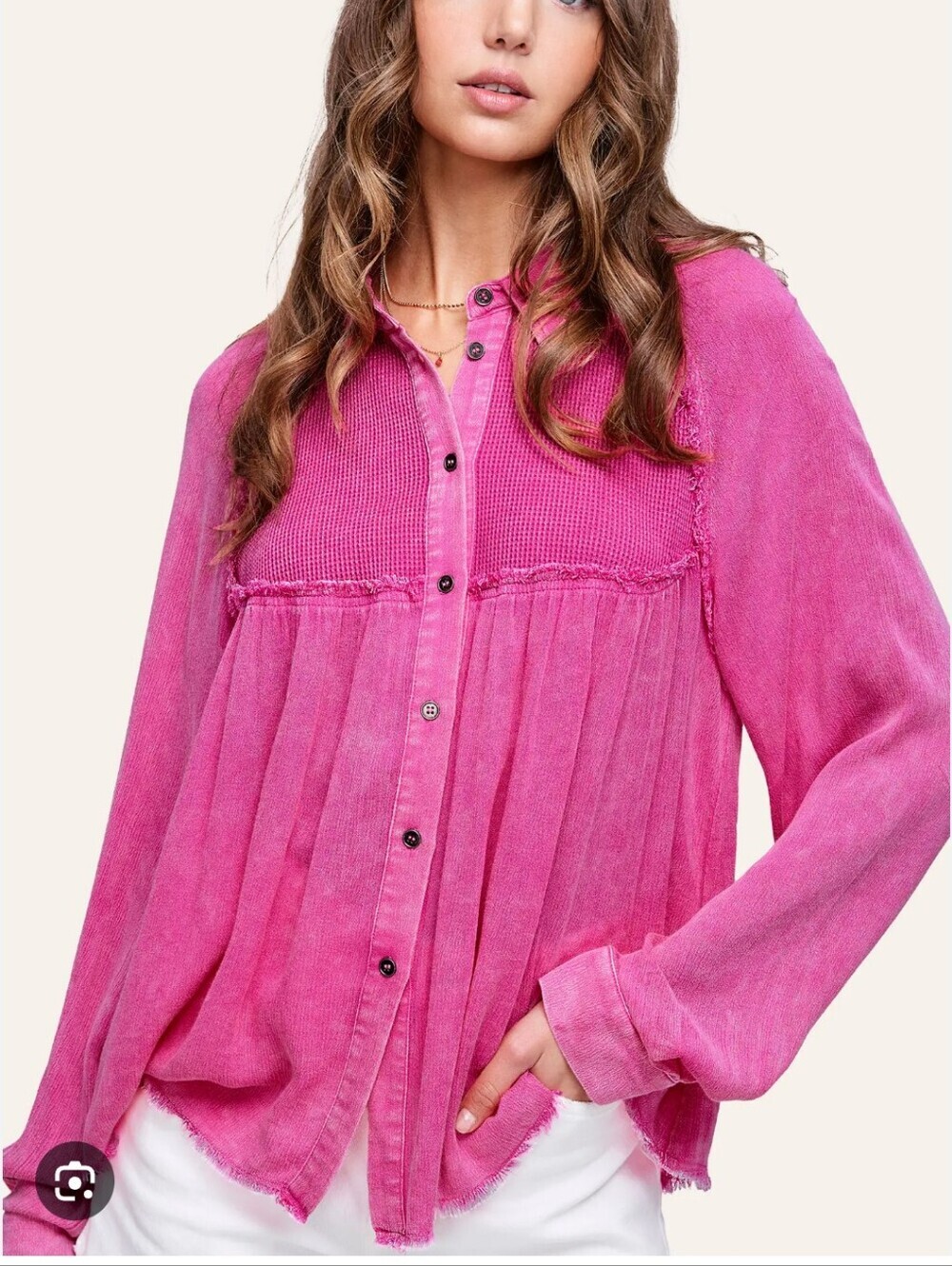 LA MIEL Button-Front Blouse in Hot Pink